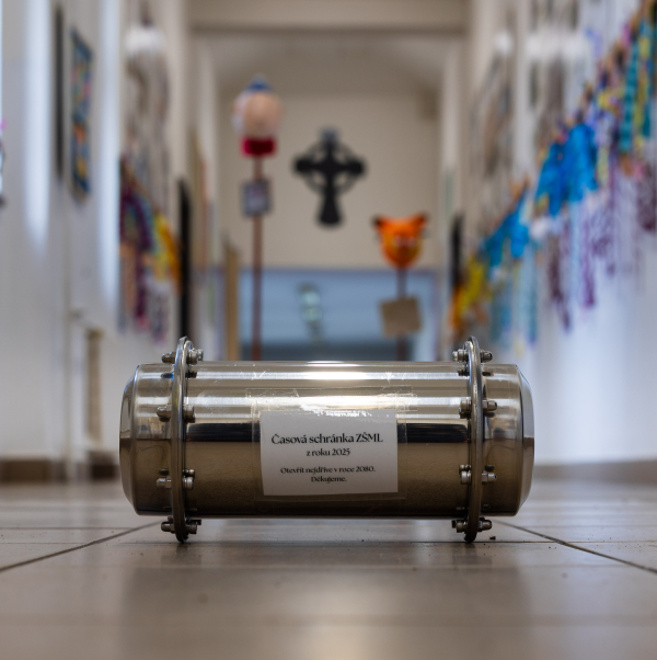 Časová schránka v naší škole